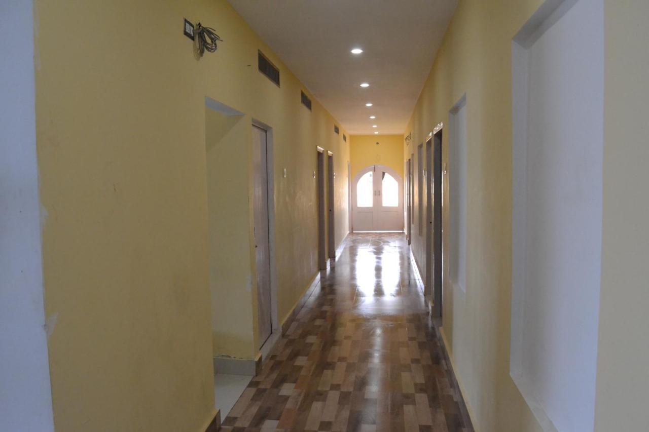 Hotel Samman Varanasi Exterior foto